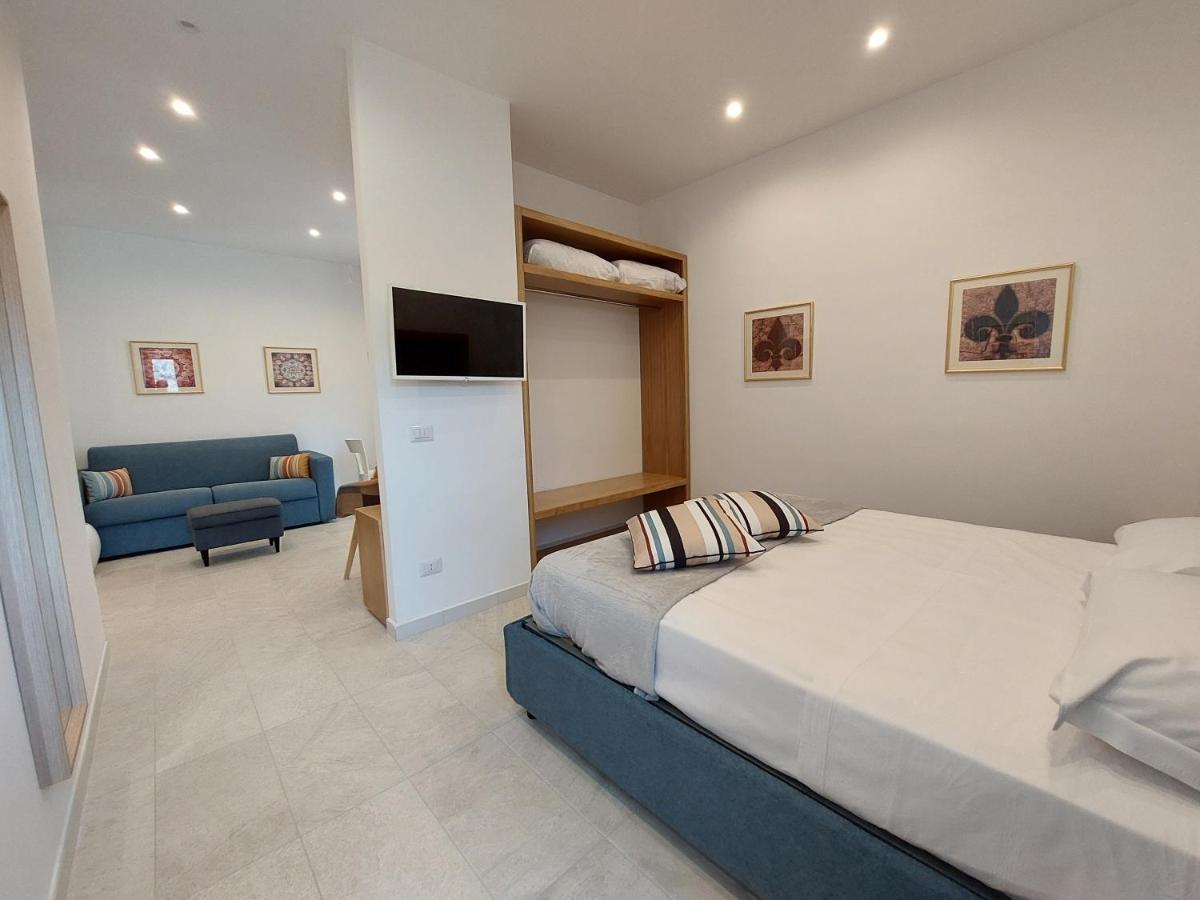Mistral Luxury Suites Sorrento Exteriör bild
